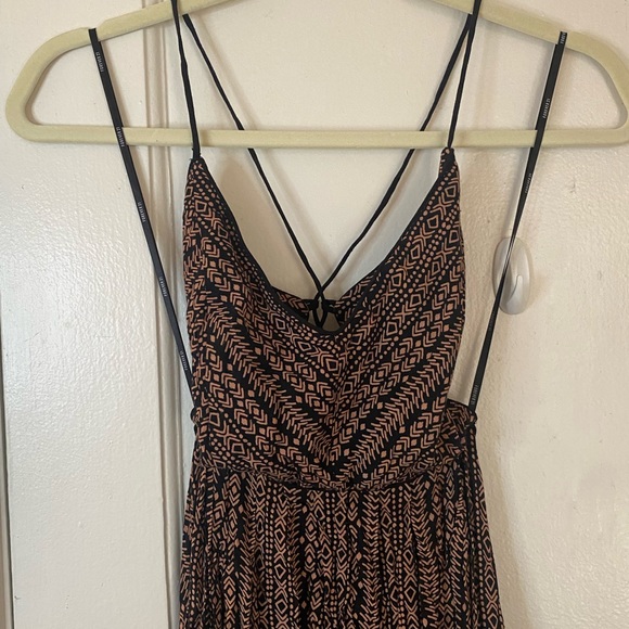 Forever21 Maxi Dress - Picture 2 of 9